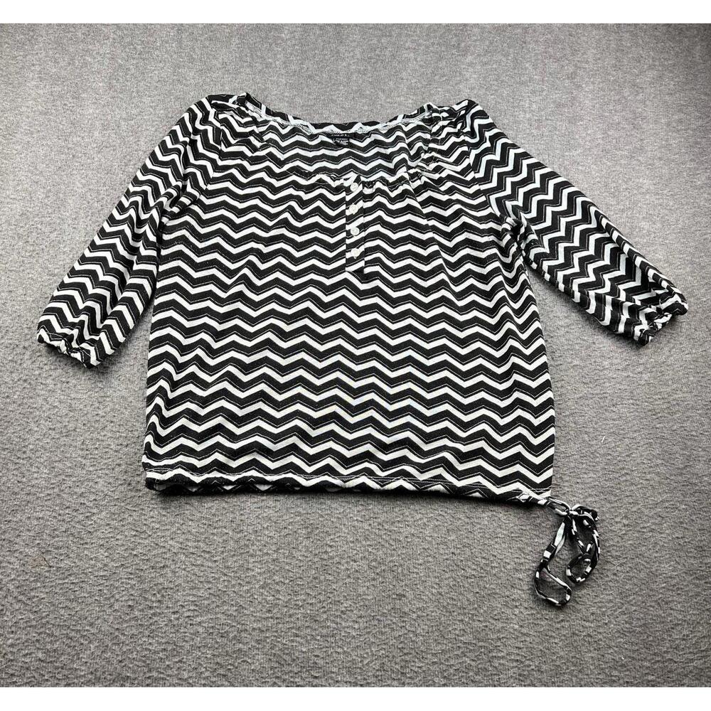 rue21 Black and White‎ Chevron Pattern Women's Top with 3/4 Sleeves Size XL